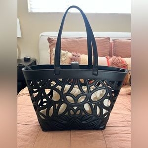 Zara Die Cut Tote